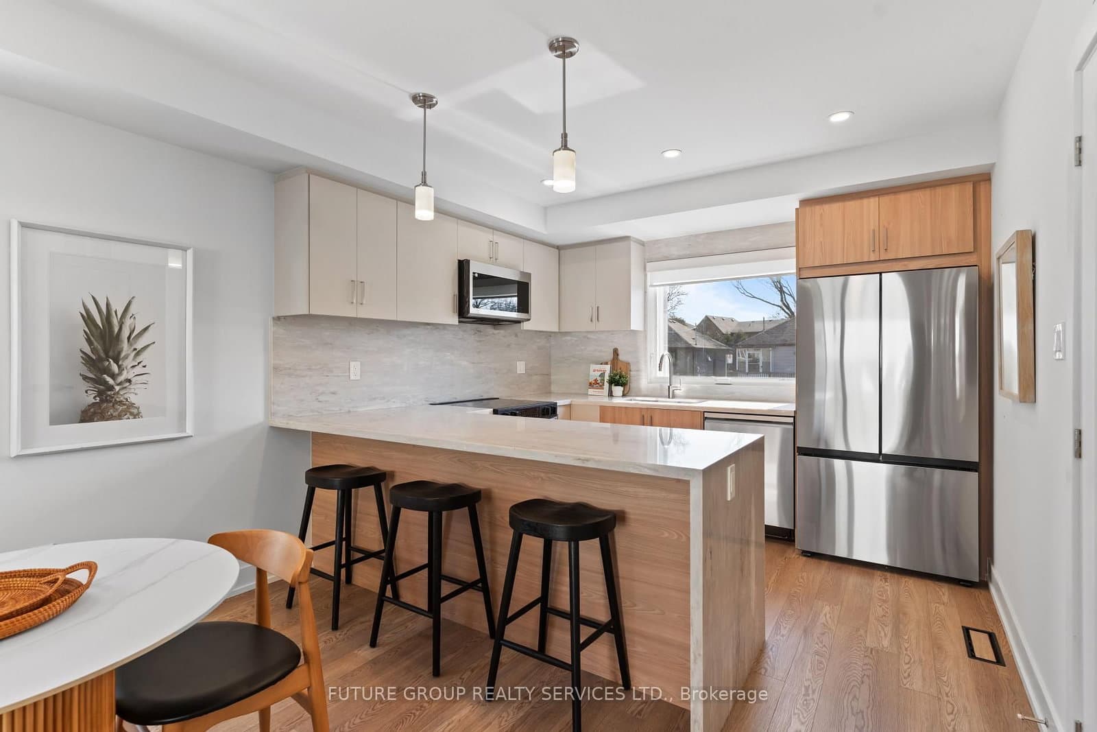 15 Acorn Avenue, Unit Unit 1 thumbnail 12