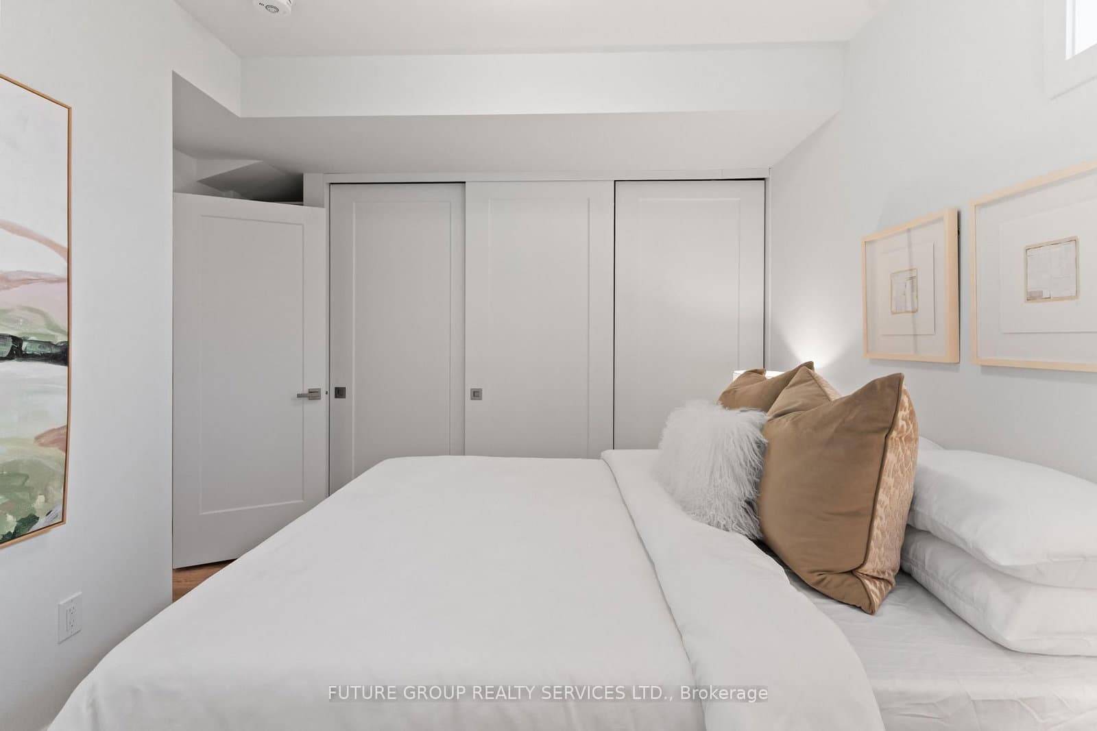 15 Acorn Avenue, Unit Unit 1 thumbnail 17