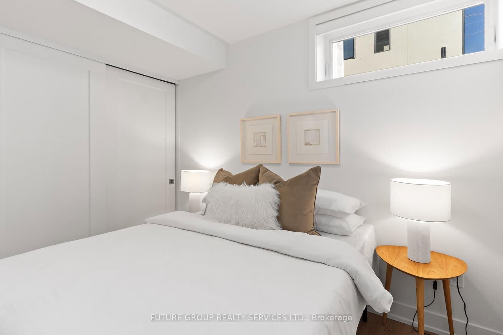 15 Acorn Avenue, Unit Unit 1 thumbnail 18