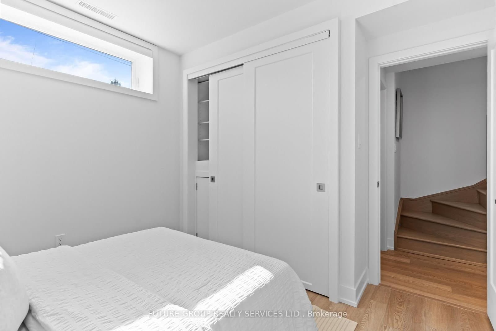 15 Acorn Avenue, Unit Unit 1 thumbnail 28