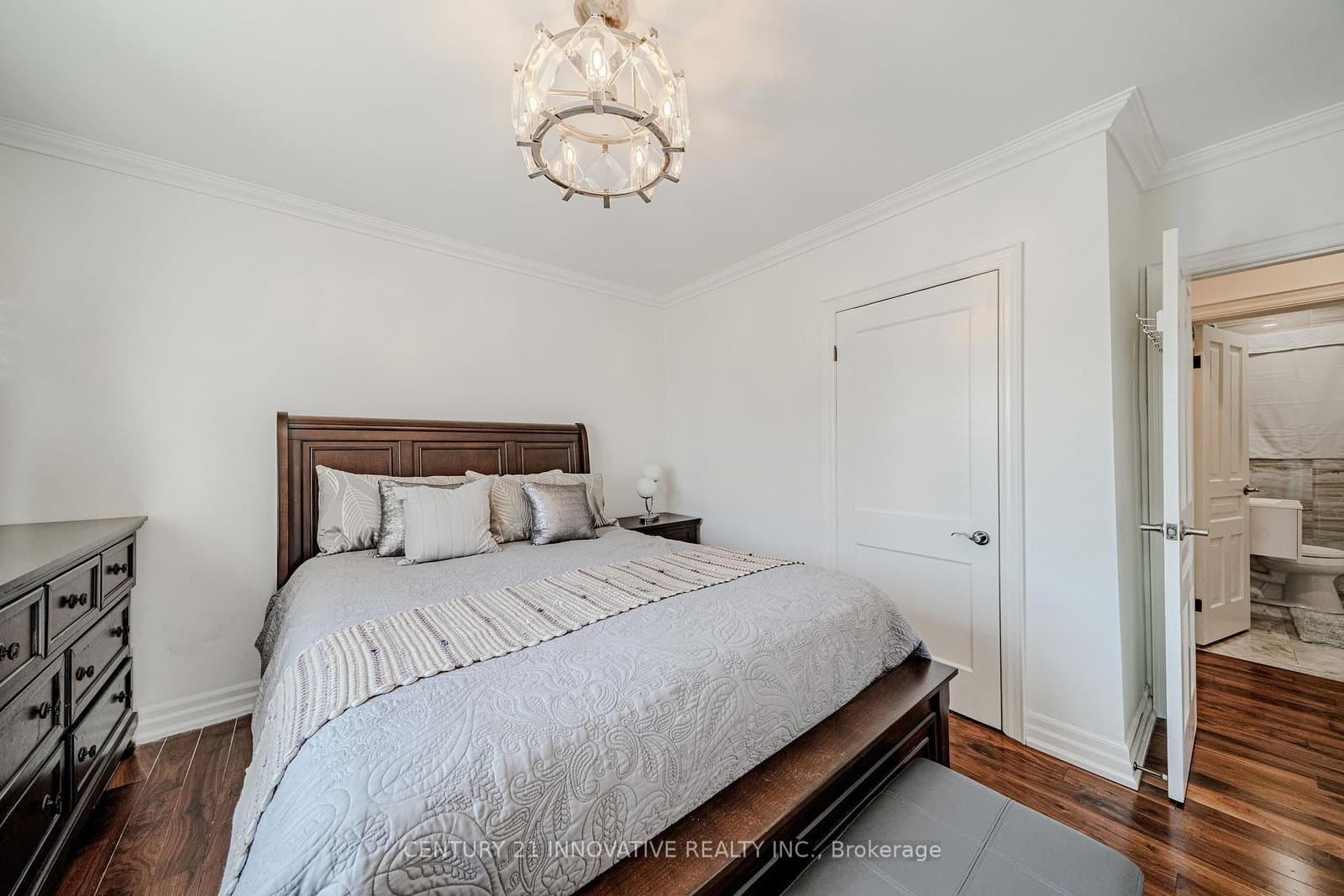 60 Dorking Crescent thumbnail 19