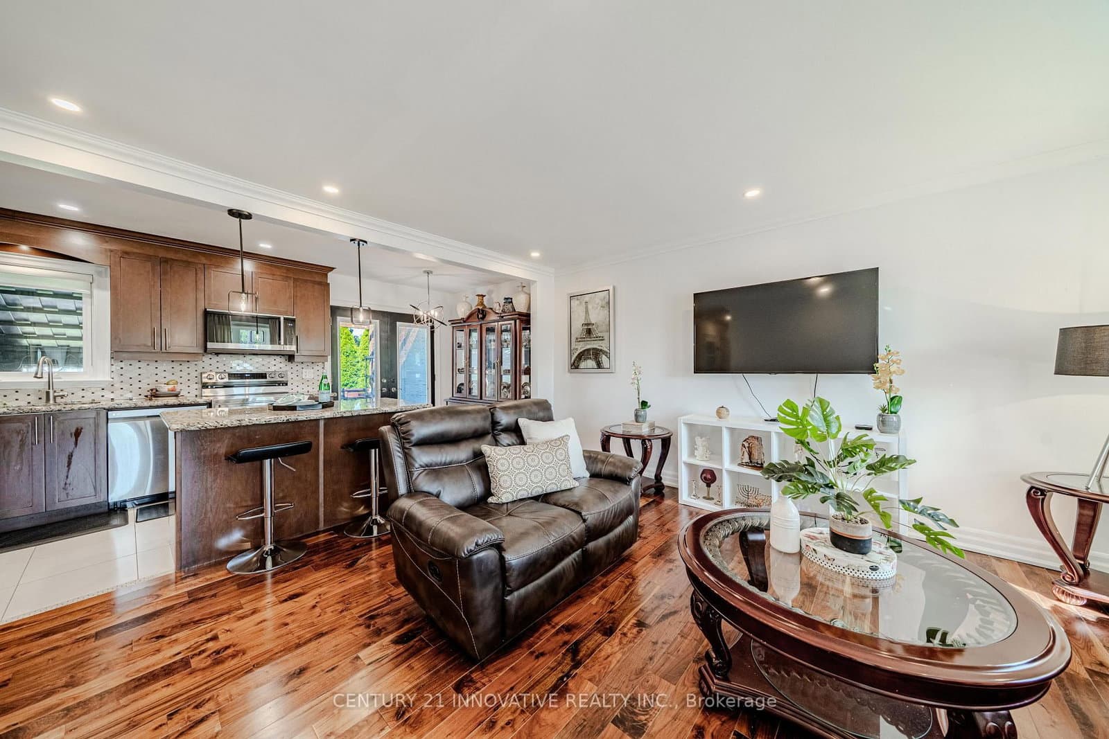 60 Dorking Crescent thumbnail 9