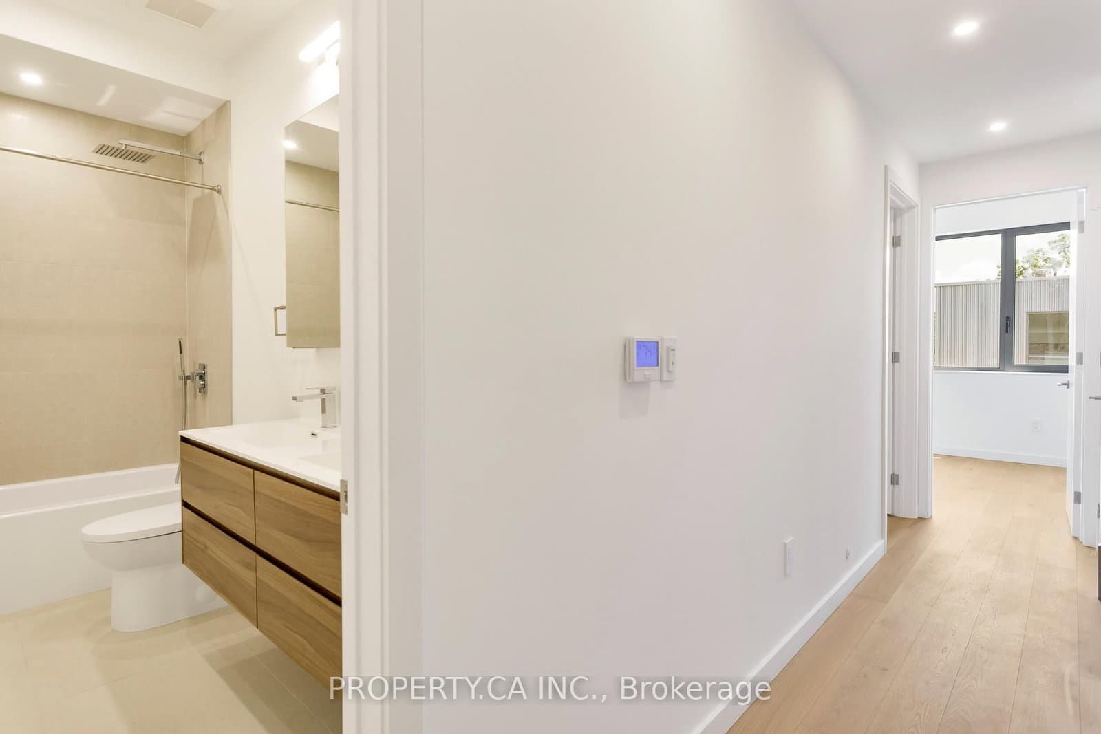 301 Keele Street, Unit Unit #2 thumbnail 15