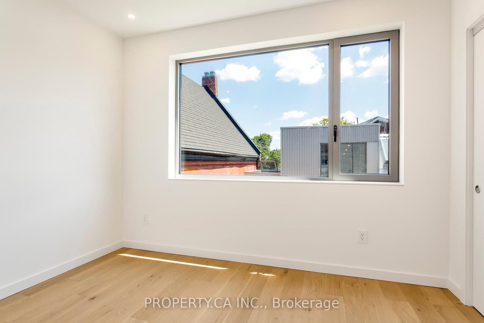301 Keele Street, Unit Unit #2 thumbnail 19
