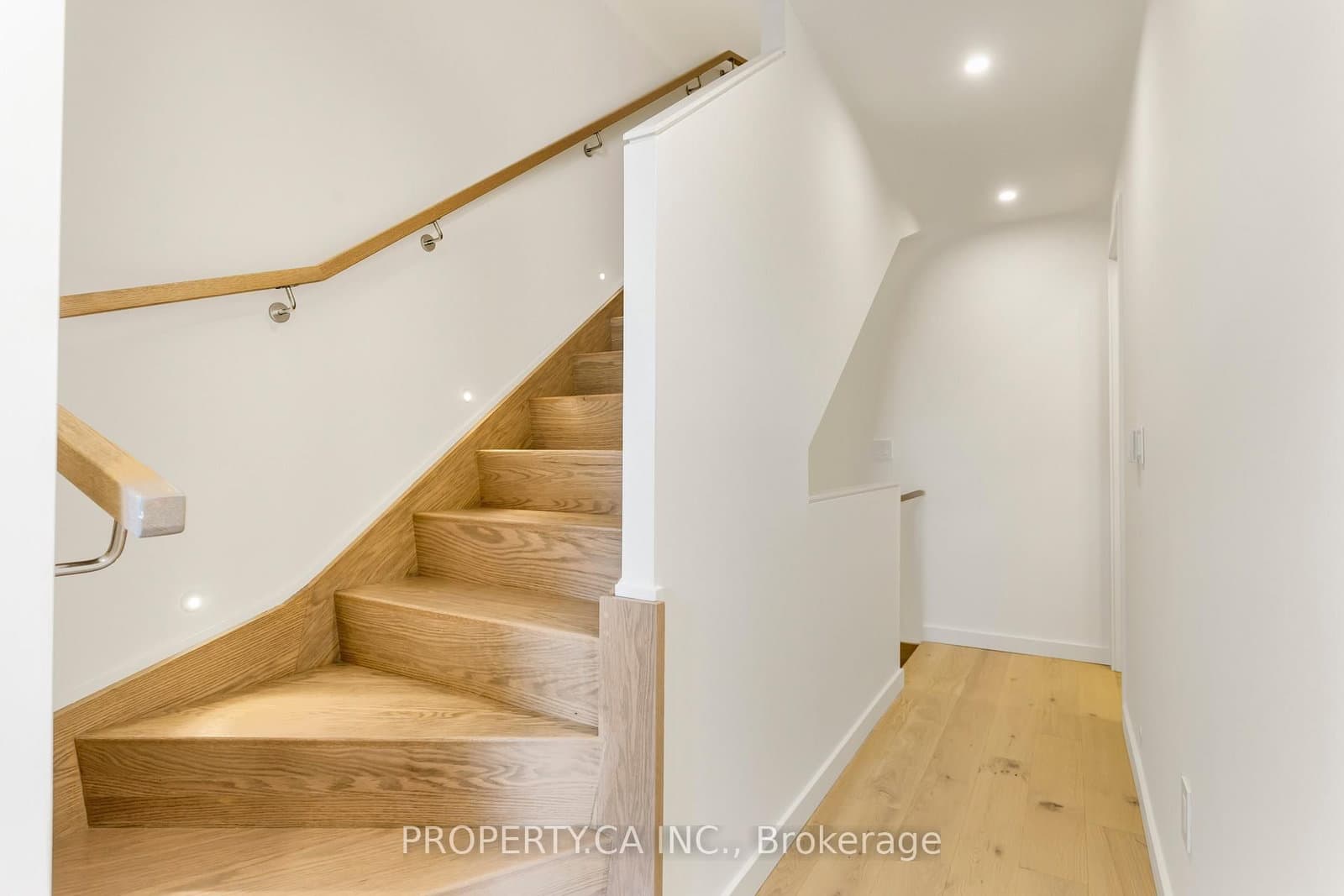 301 Keele Street, Unit Unit #2 thumbnail 22