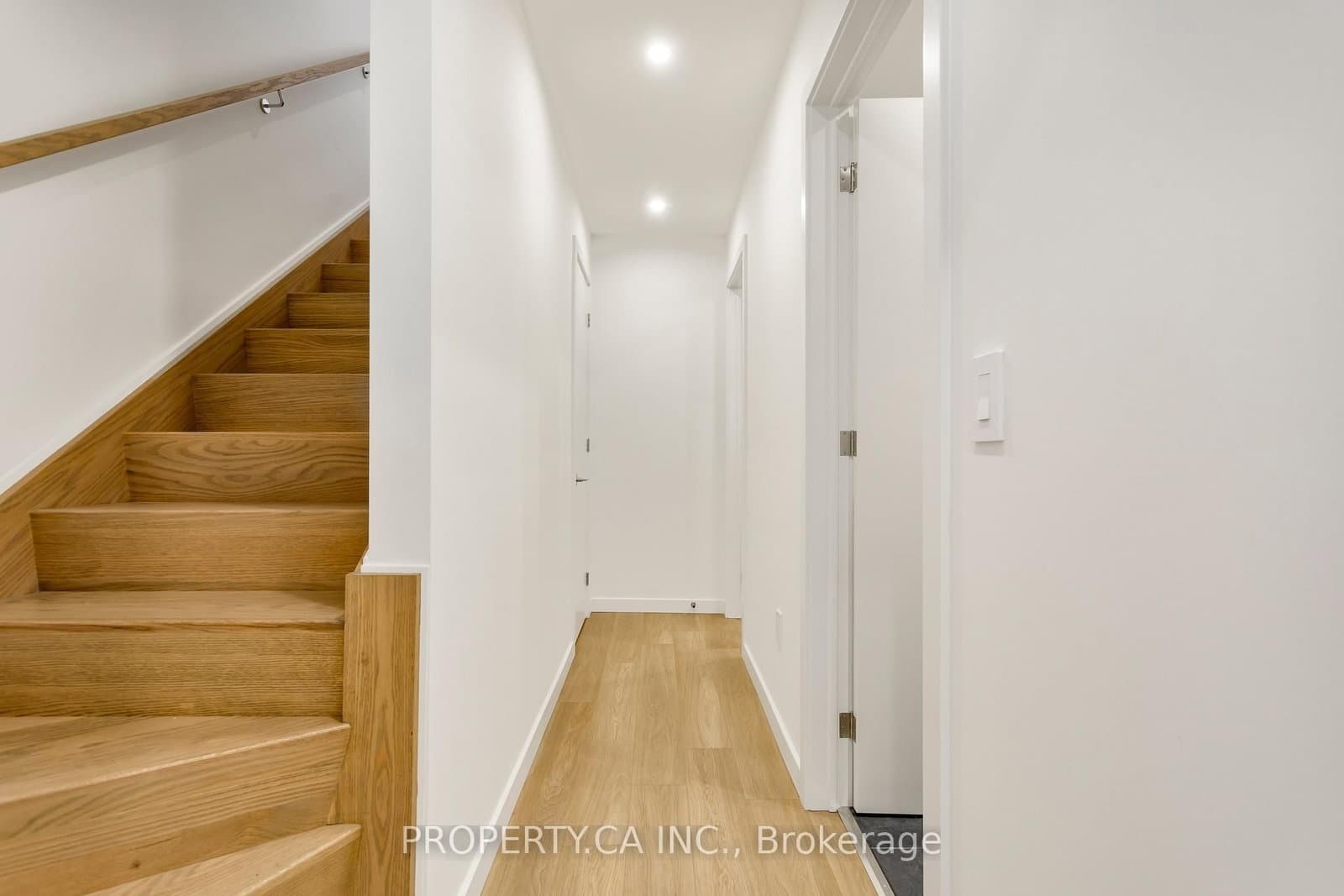 301 Keele Street, Unit Unit #2 thumbnail 36