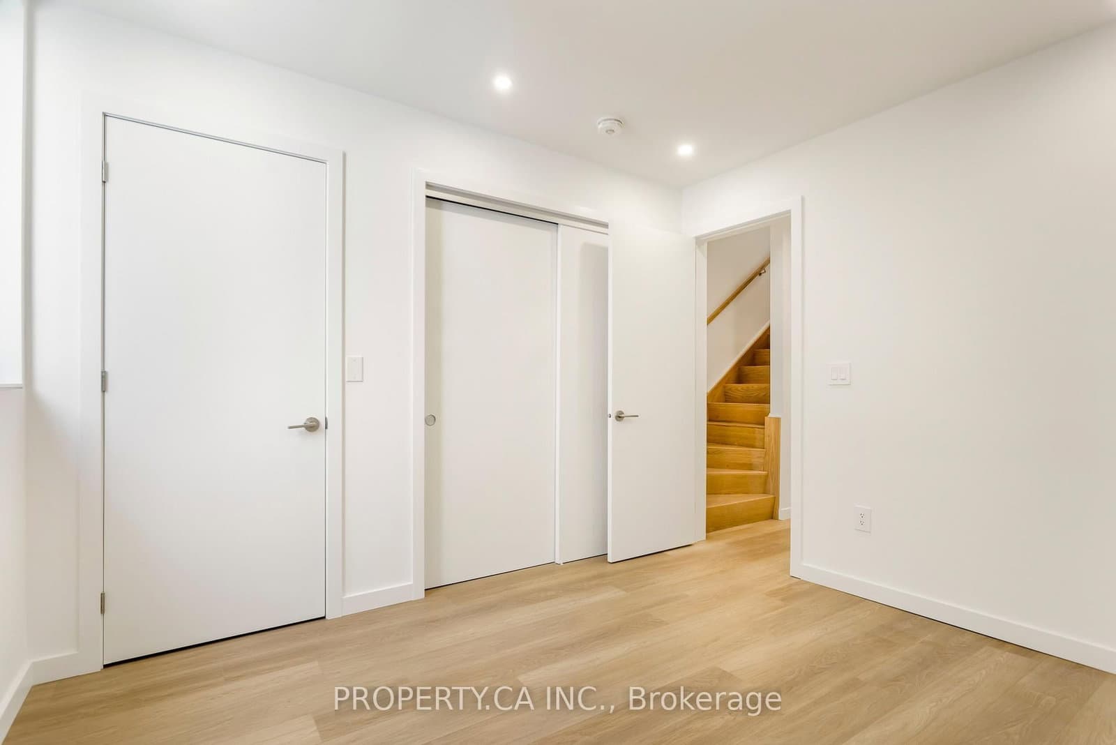 301 Keele Street, Unit Unit #2 thumbnail 42