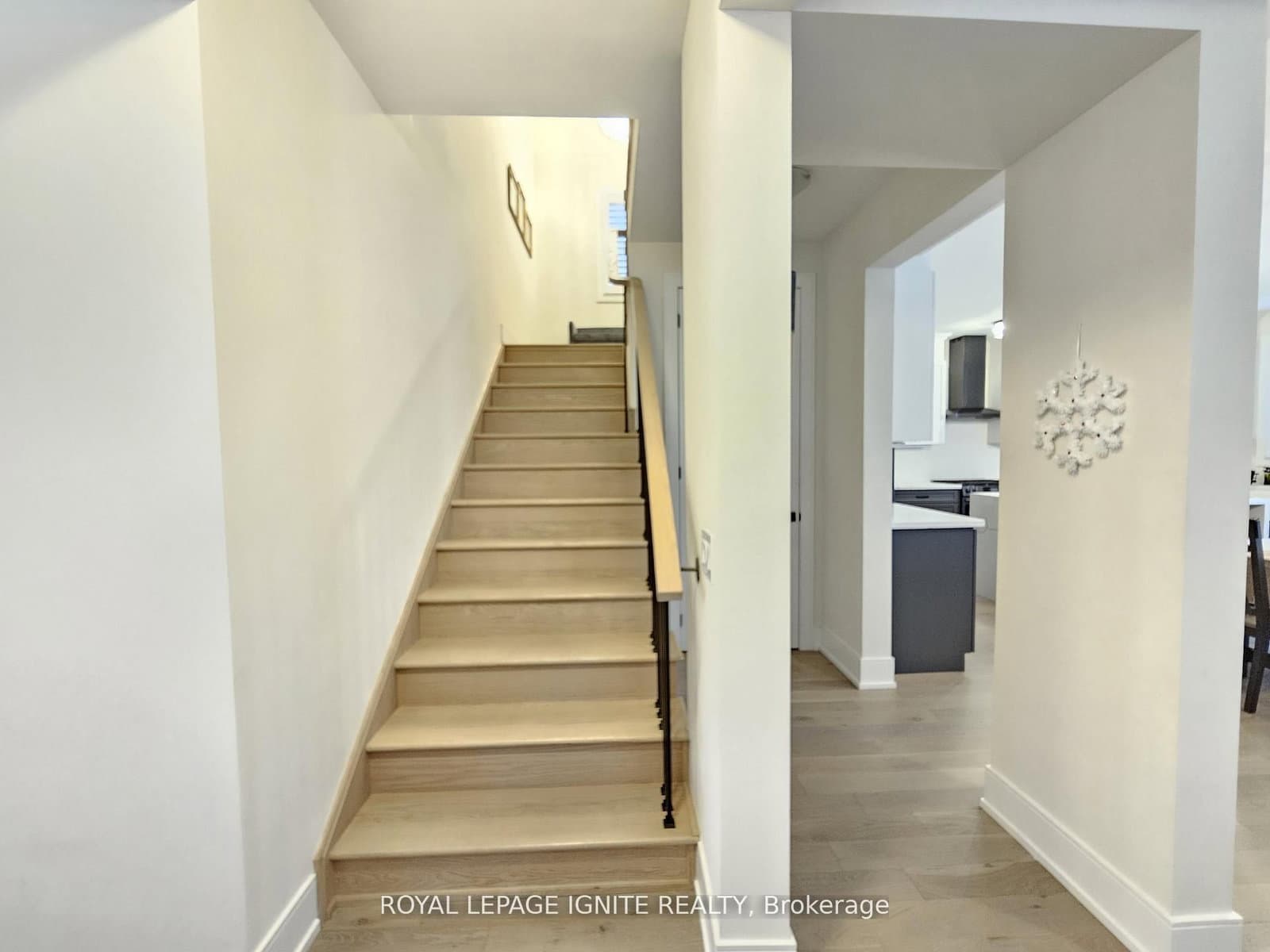 48 Duxbury Road thumbnail 13