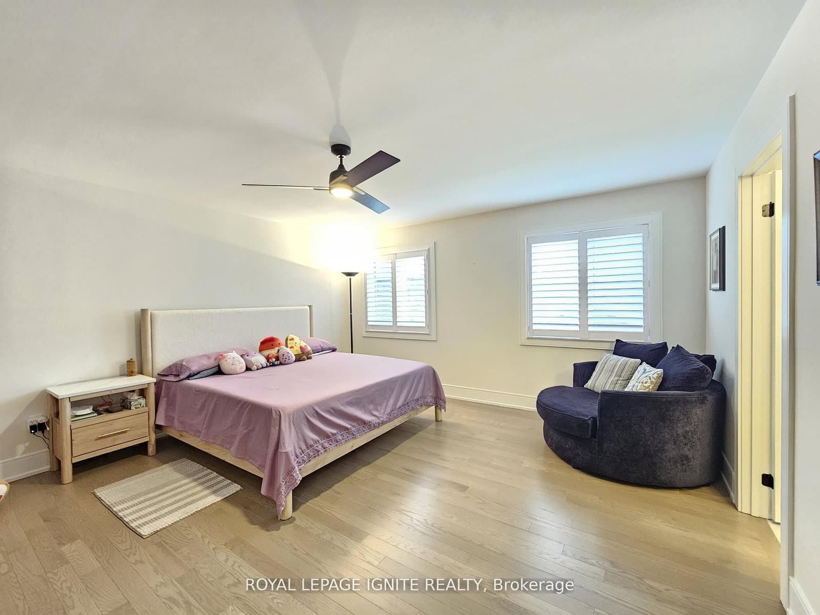 48 Duxbury Road thumbnail 16
