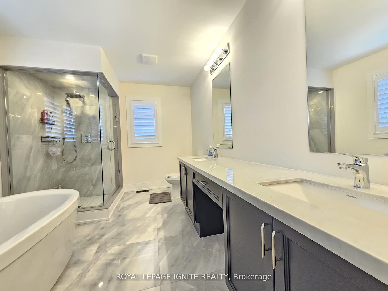48 Duxbury Road thumbnail 17