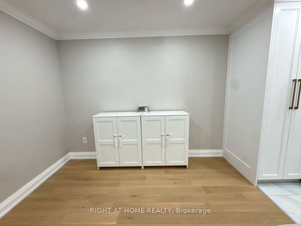 716 The West Mall, Unit 1507 thumbnail 13