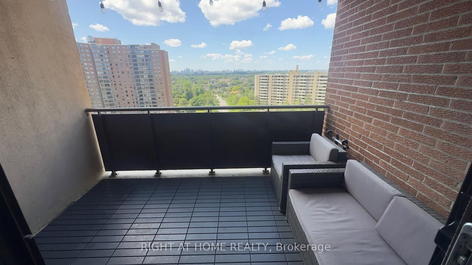 716 The West Mall, Unit 1507 thumbnail 22