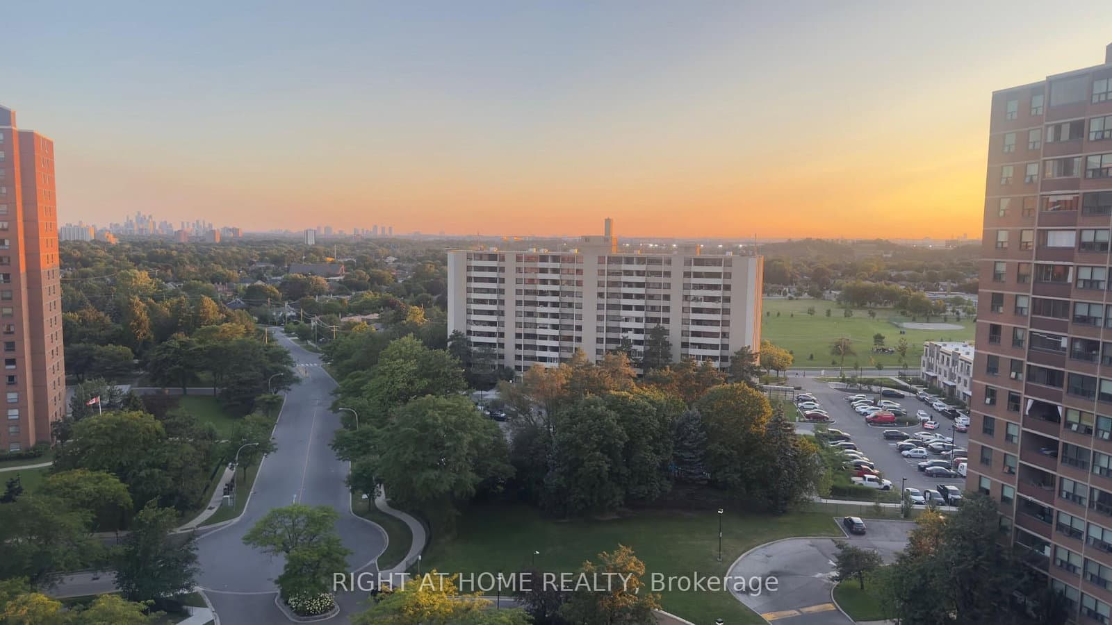 716 The West Mall, Unit 1507 thumbnail 24