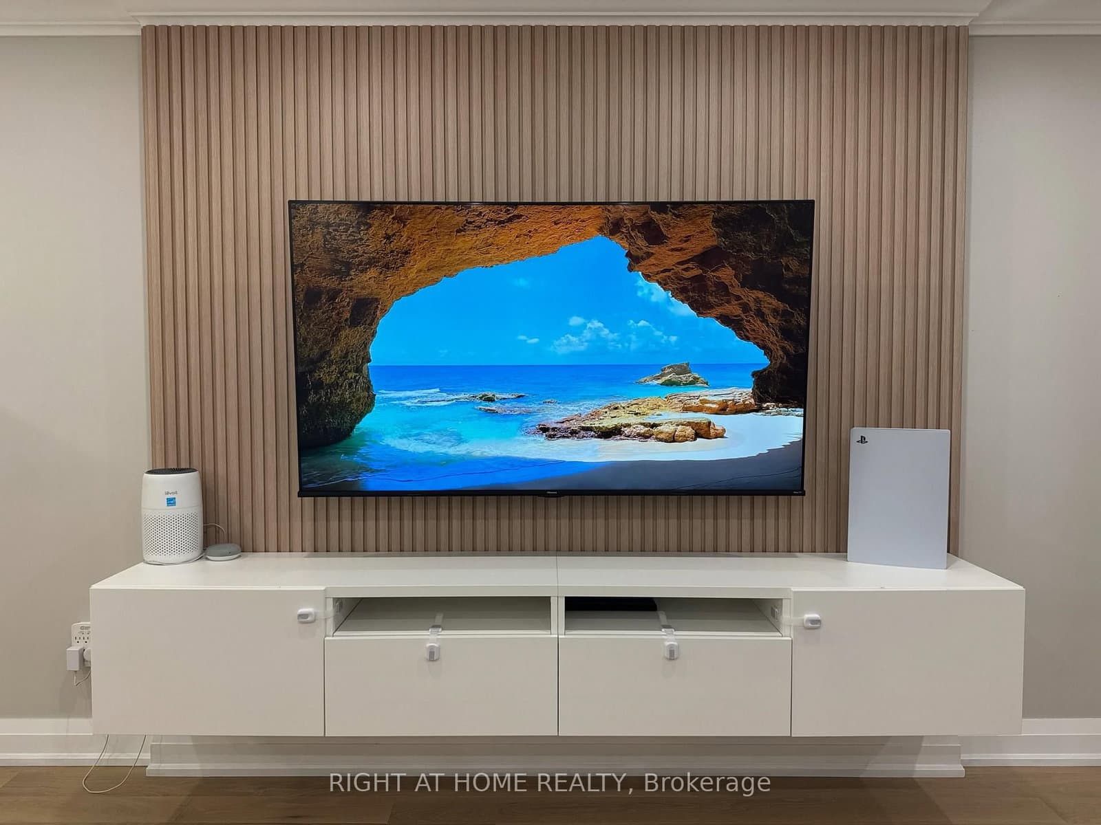 716 The West Mall, Unit 1507 thumbnail 9