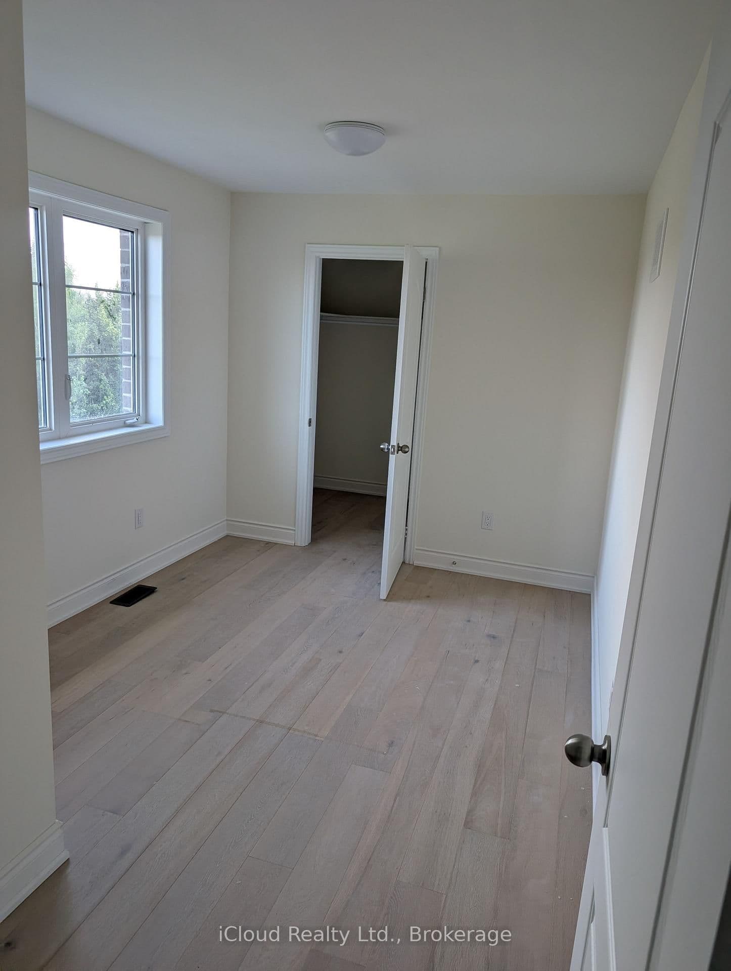 59 Haviland Circle thumbnail 5