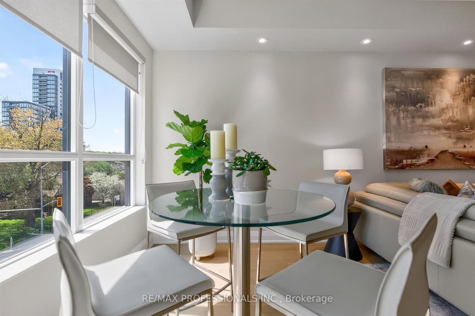 1 Hurontario Street, Unit 413 thumbnail 20
