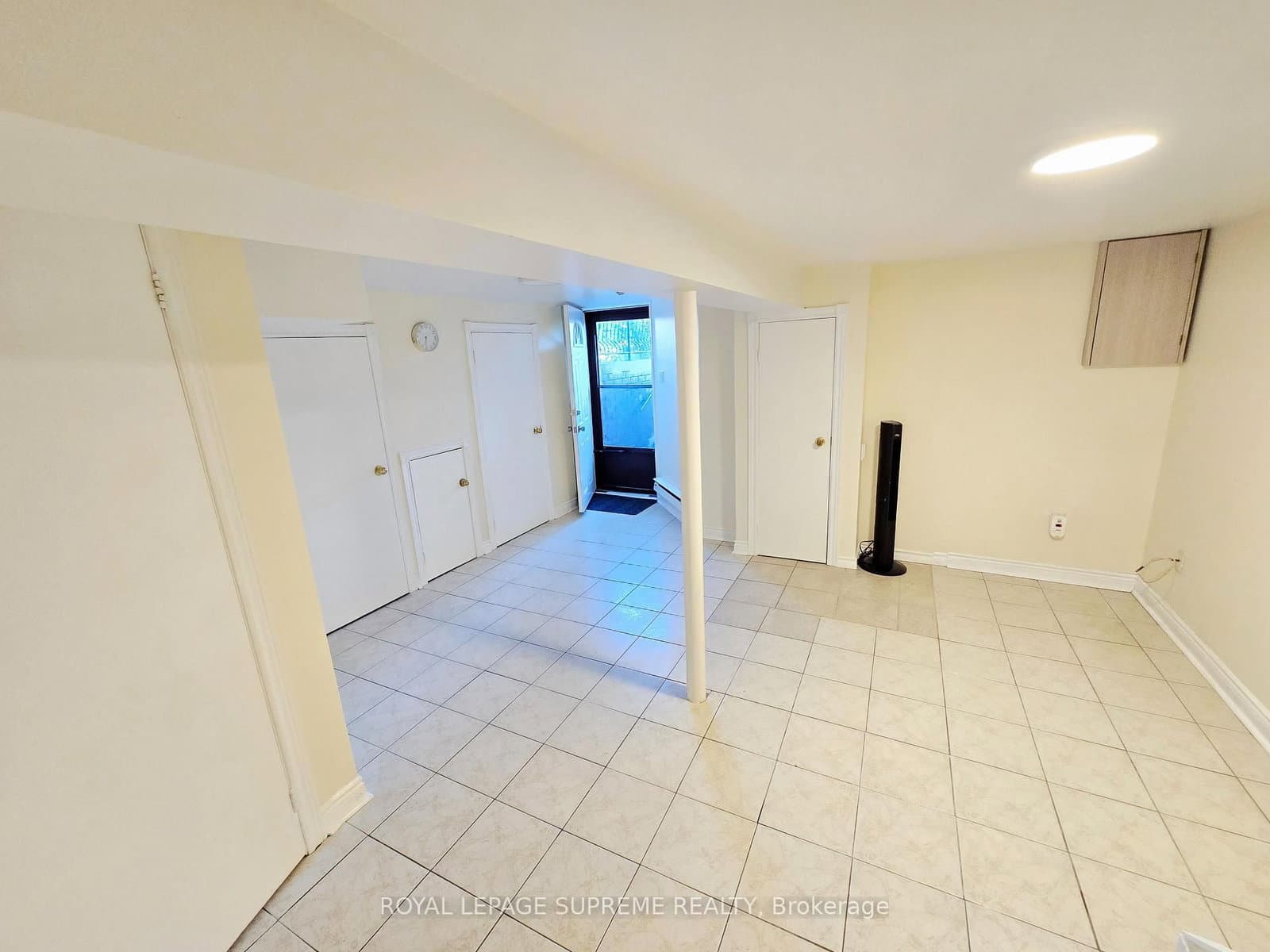 20 Edna Avenue, Unit Lower Level thumbnail 13