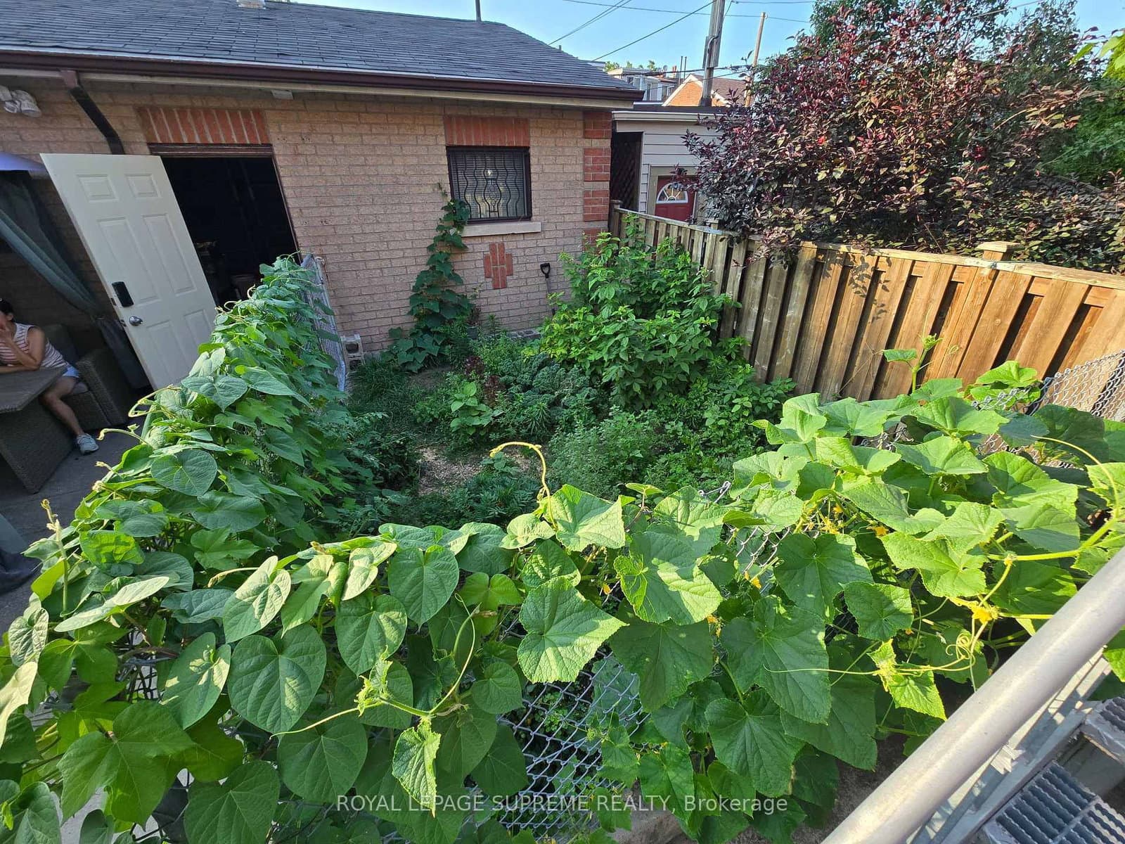 20 Edna Avenue, Unit Lower Level thumbnail 23