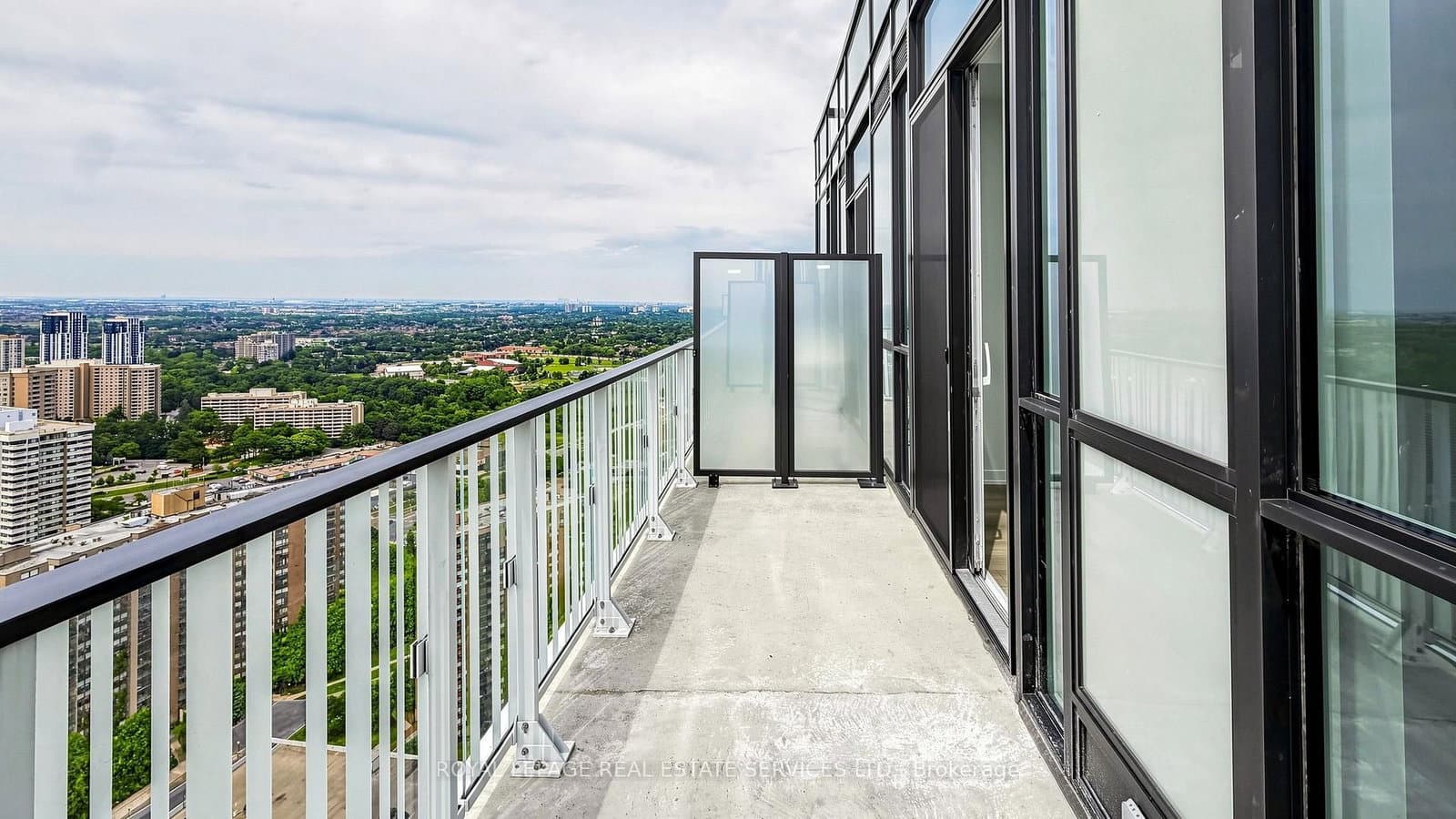 1 Fairview Road E, Unit 3206 thumbnail 29