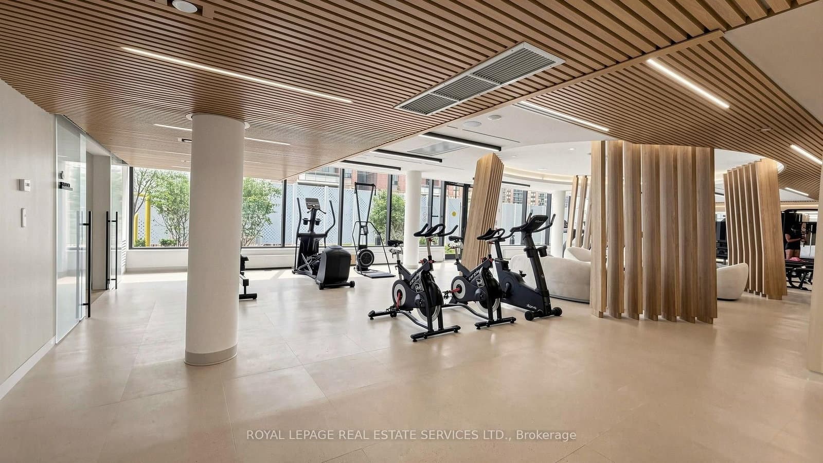 1 Fairview Road E, Unit 3206 thumbnail 37