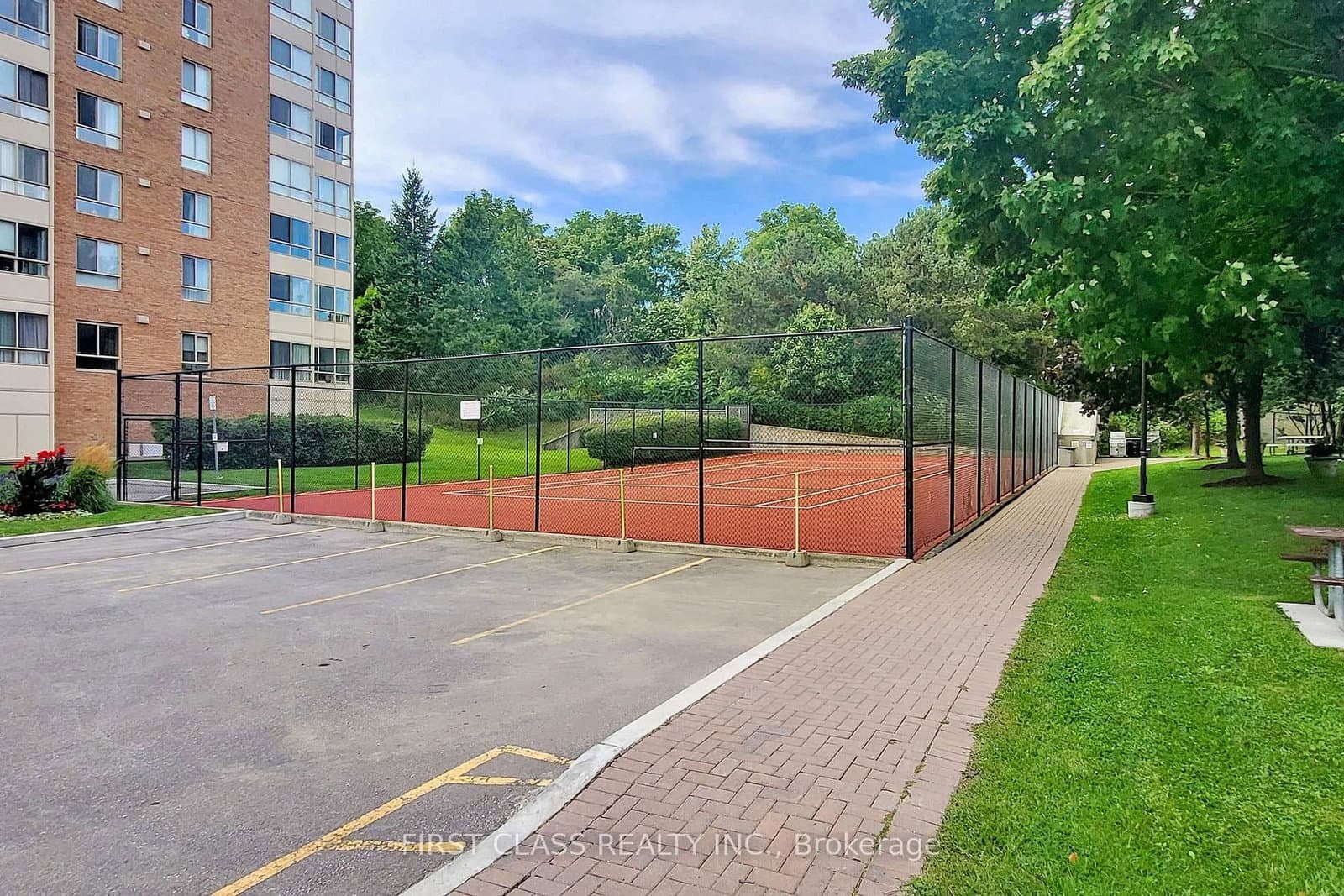 1485 E Lakeshore Road E, Unit 1117 thumbnail 27
