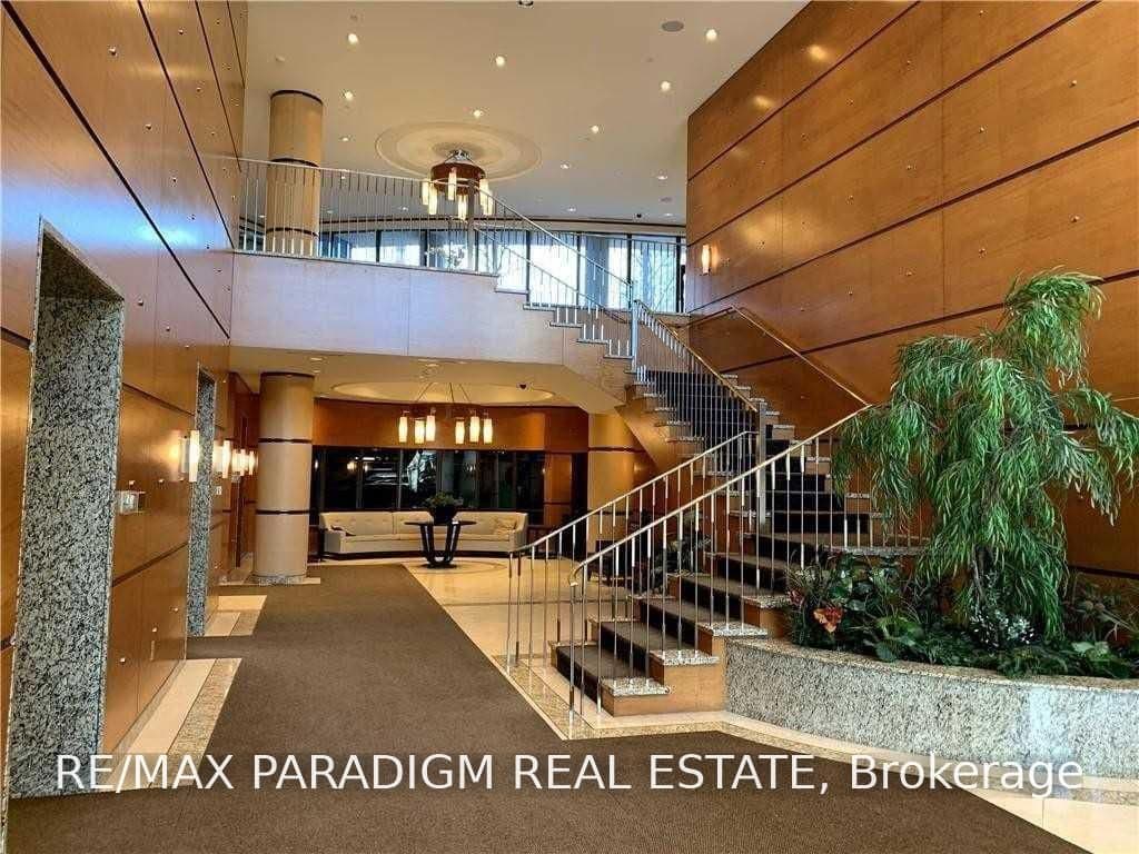 25 Viking Lane, Unit 1652 thumbnail 2