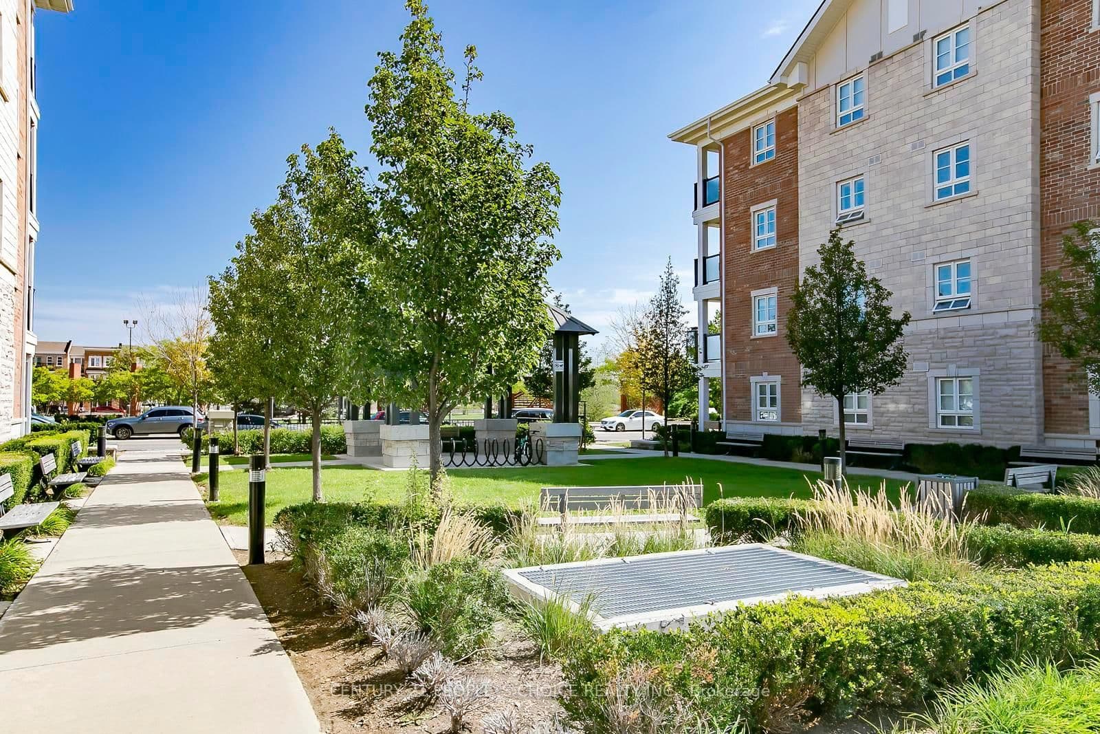 60 Baycliffe Crescent, Unit 402 thumbnail 33