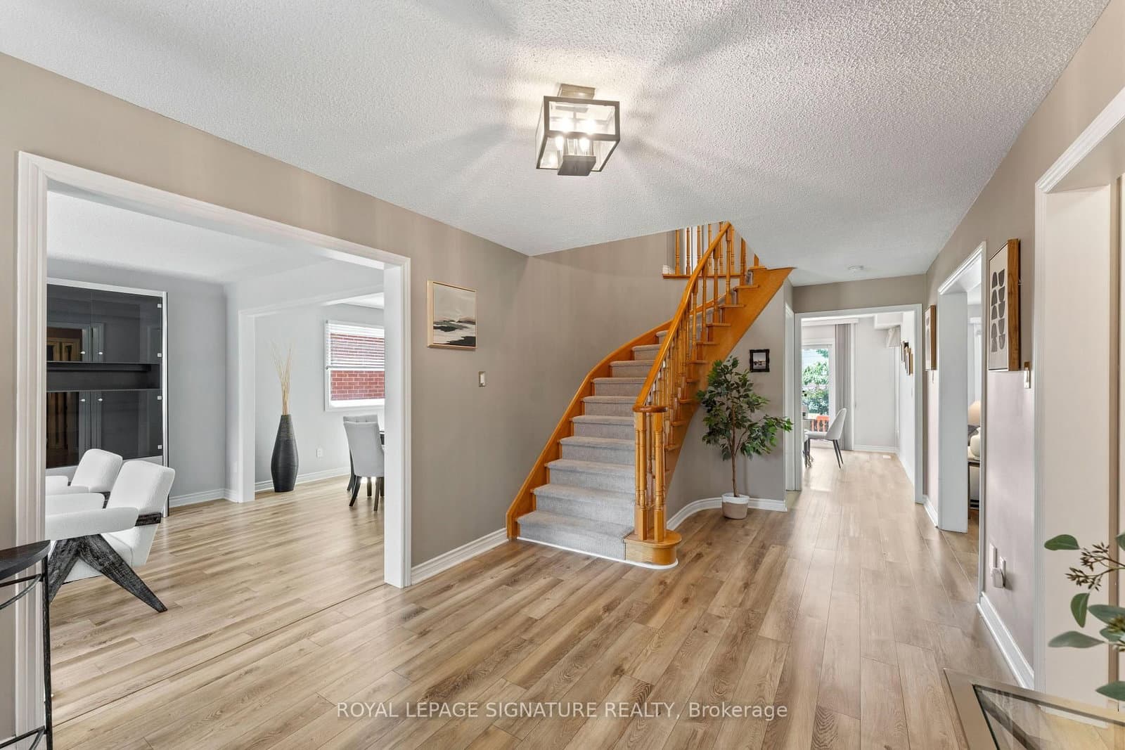 146 Beaver Bend Crescent thumbnail 5