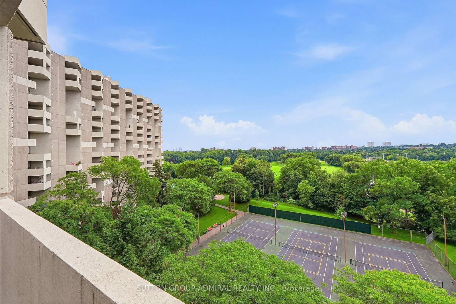 300 Mill Road, Unit D19 thumbnail 13
