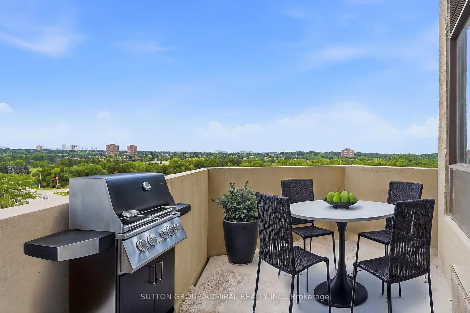 300 Mill Road, Unit D19 thumbnail 14
