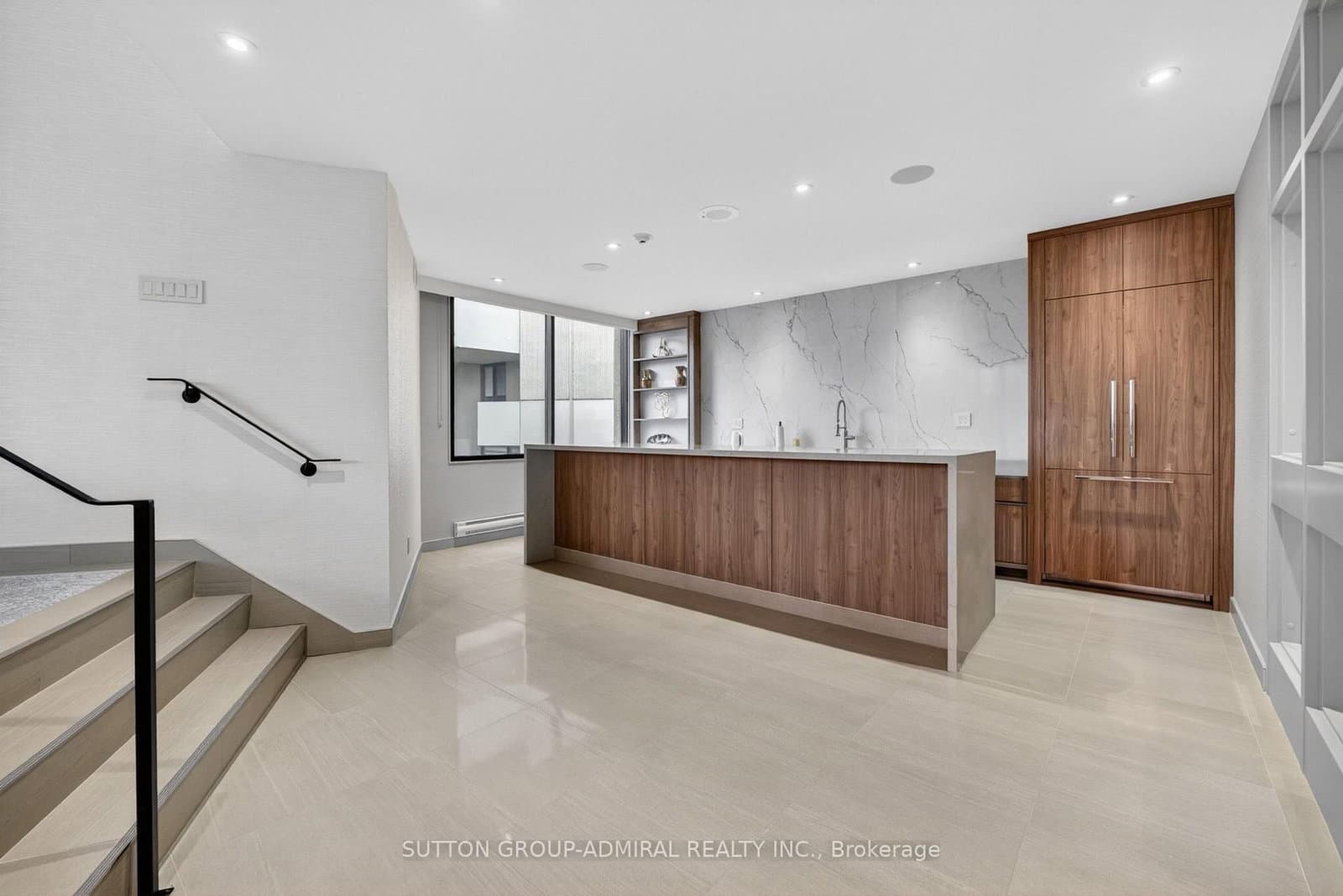 300 Mill Road, Unit D19 thumbnail 34