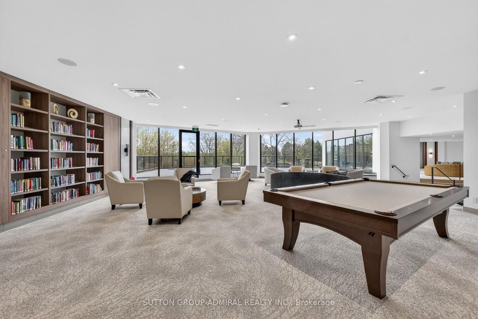 300 Mill Road, Unit D19 thumbnail 36