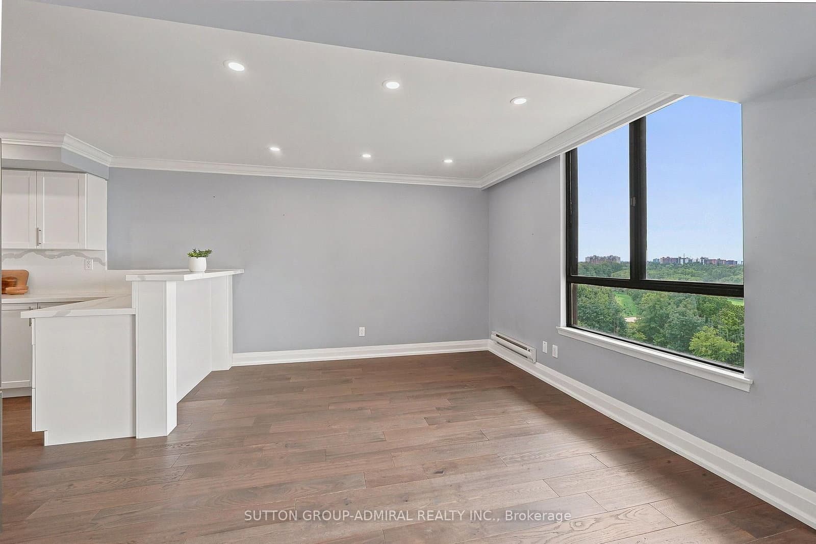 300 Mill Road, Unit D19 thumbnail 9