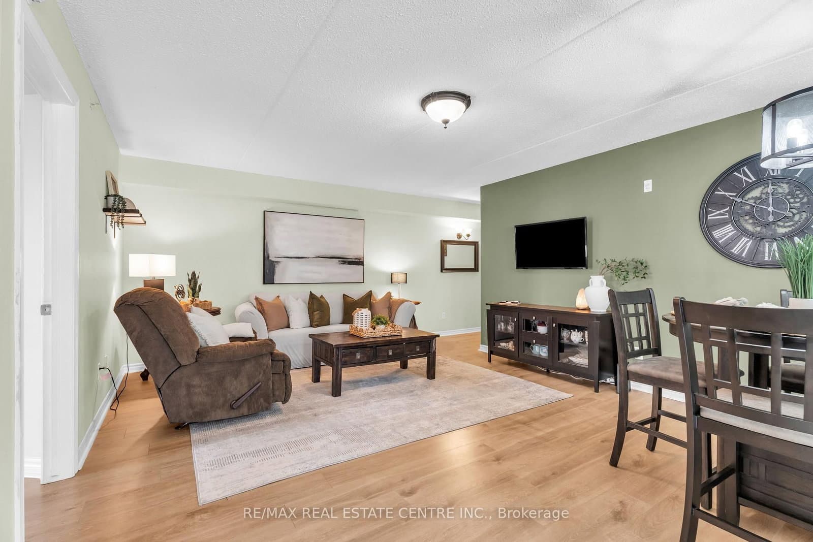 1479 Maple Avenue, Unit 102 thumbnail 10