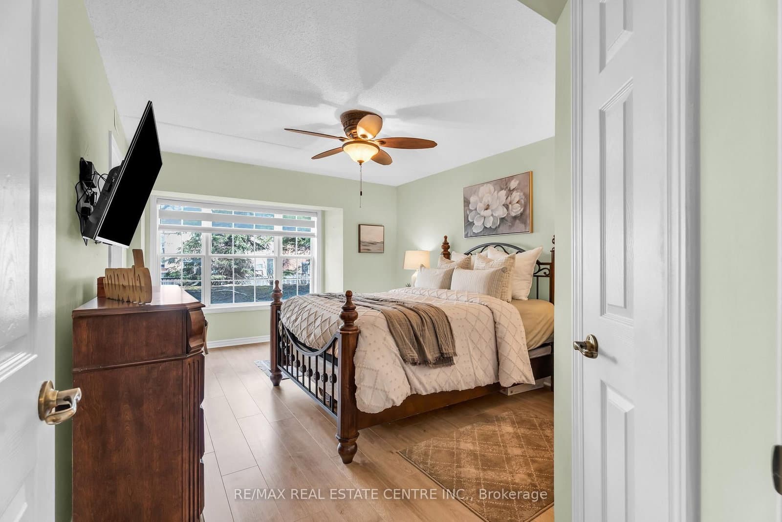 1479 Maple Avenue, Unit 102 thumbnail 27