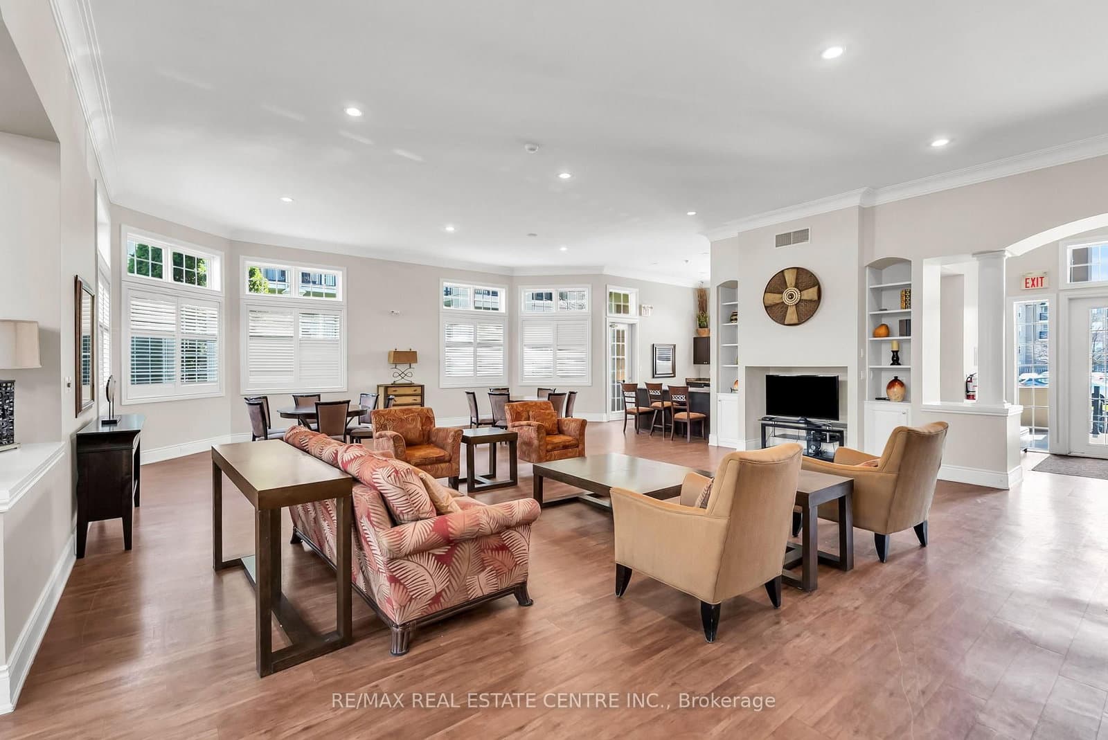 1479 Maple Avenue, Unit 102 thumbnail 49