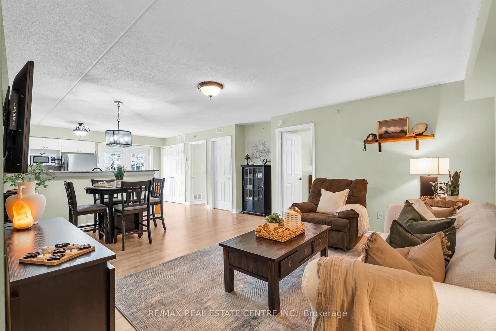 1479 Maple Avenue, Unit 102 thumbnail 8