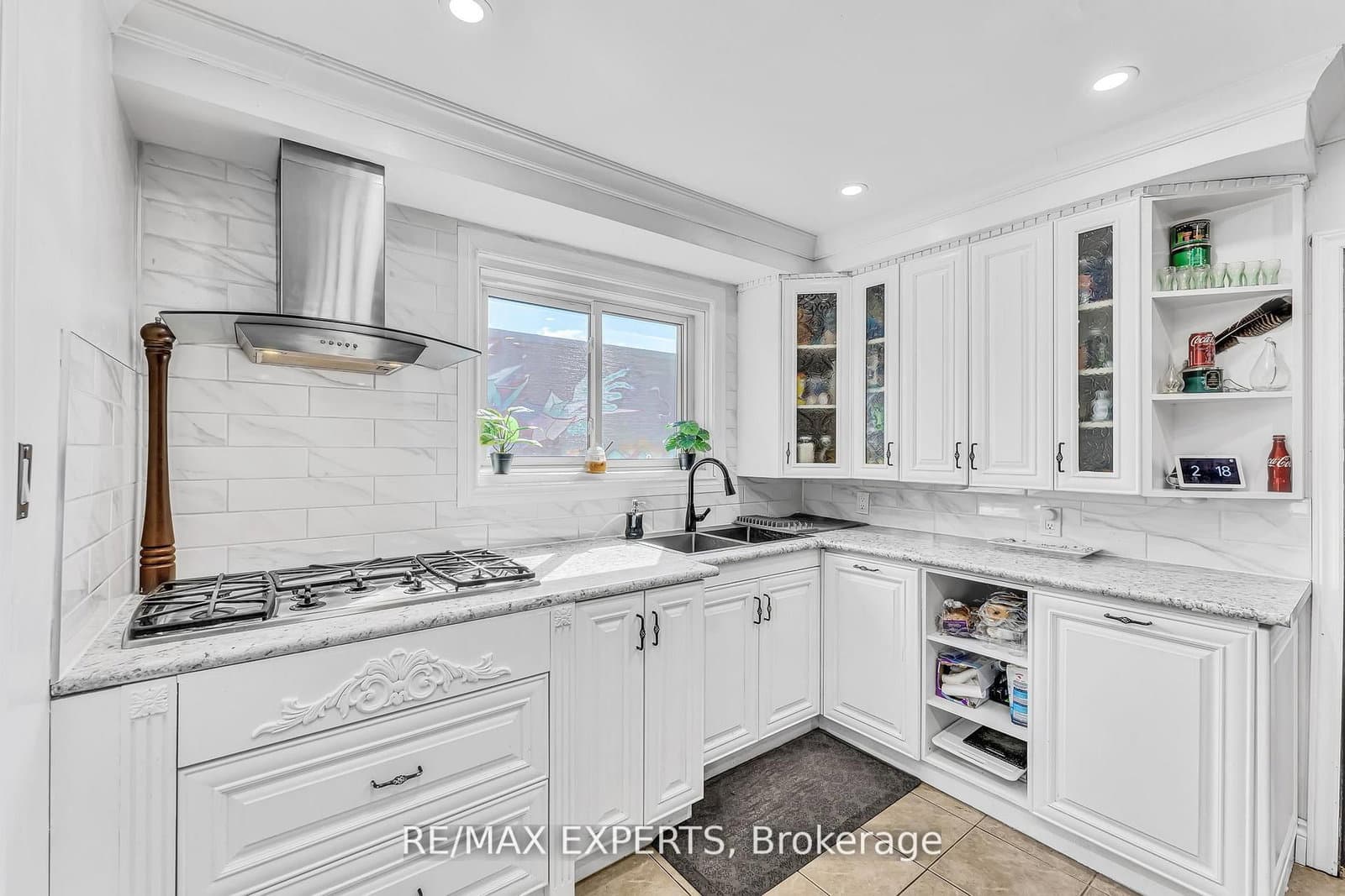 81 Hagar Avenue thumbnail 15