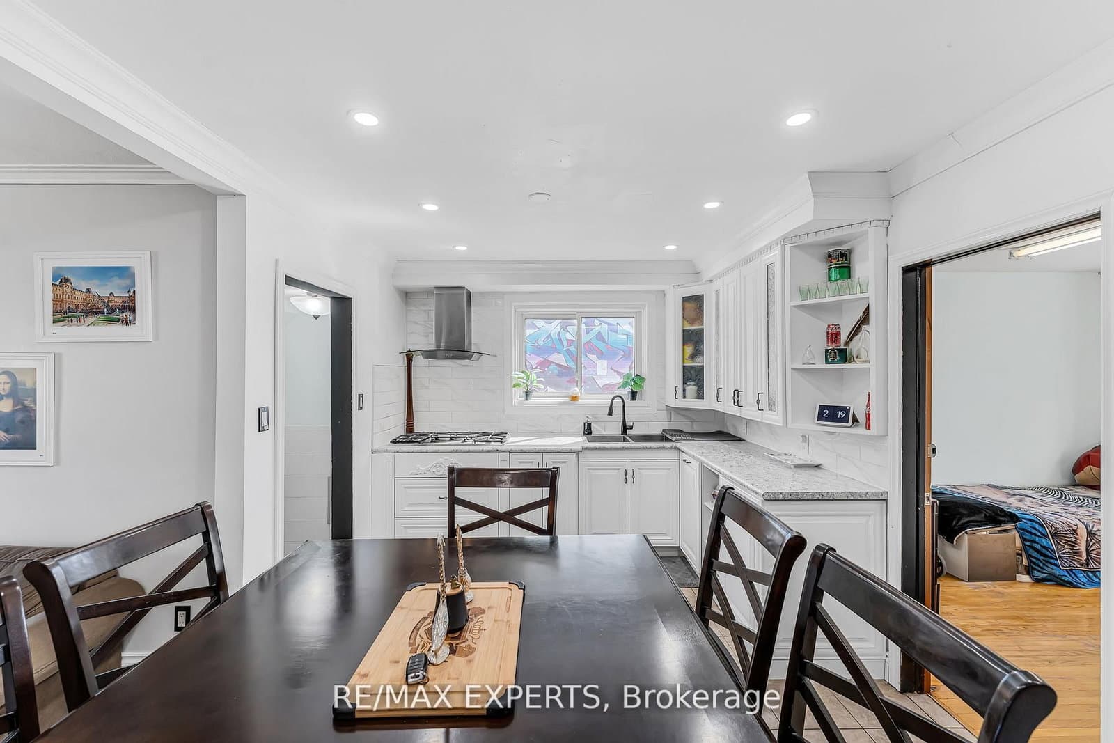 81 Hagar Avenue thumbnail 17