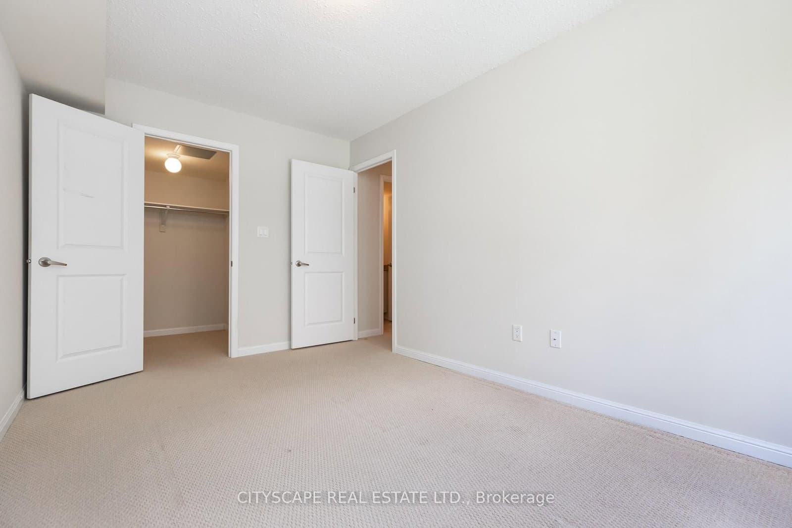 9 Foundry Avenue, Unit 115 thumbnail 10
