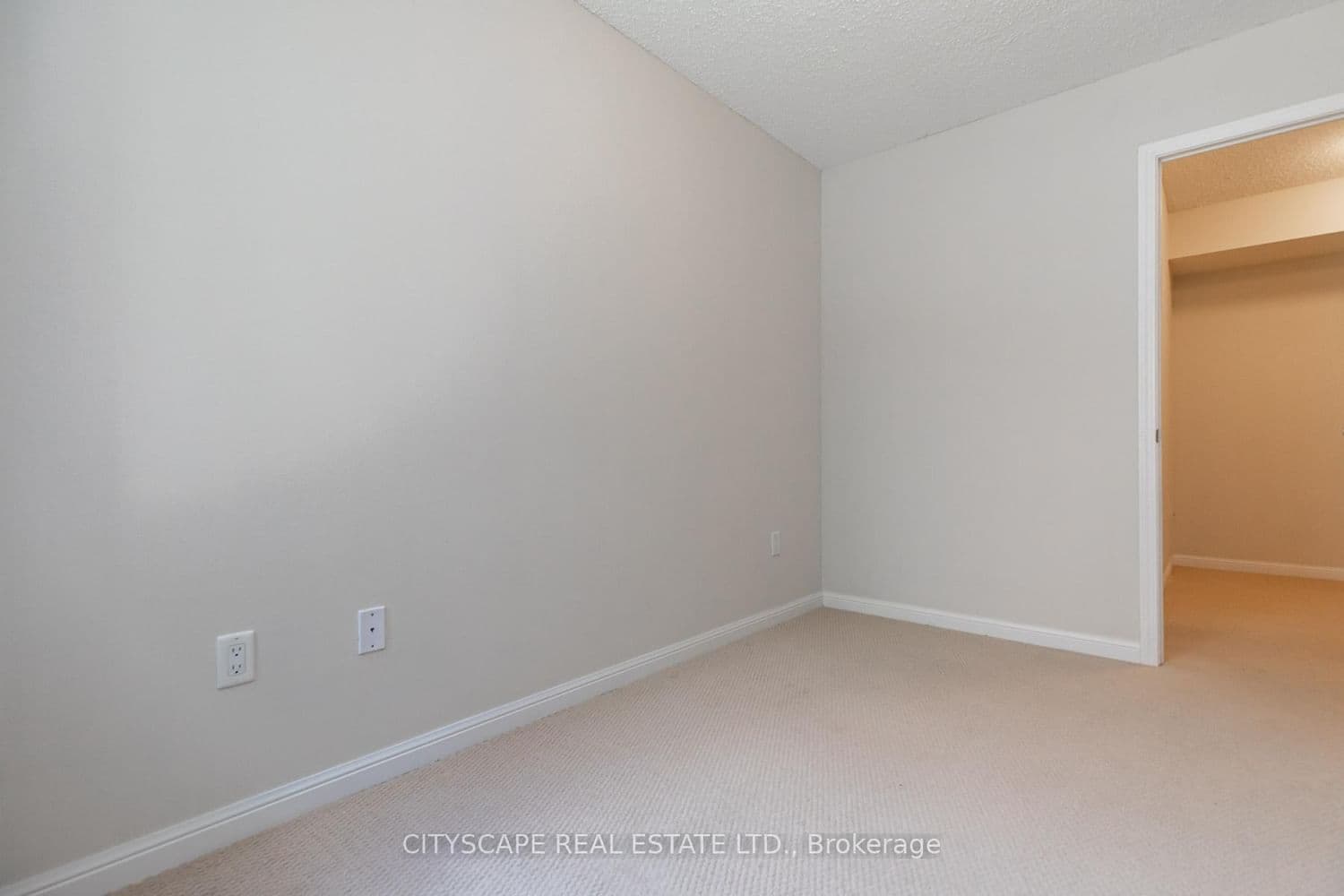 9 Foundry Avenue, Unit 115 thumbnail 12
