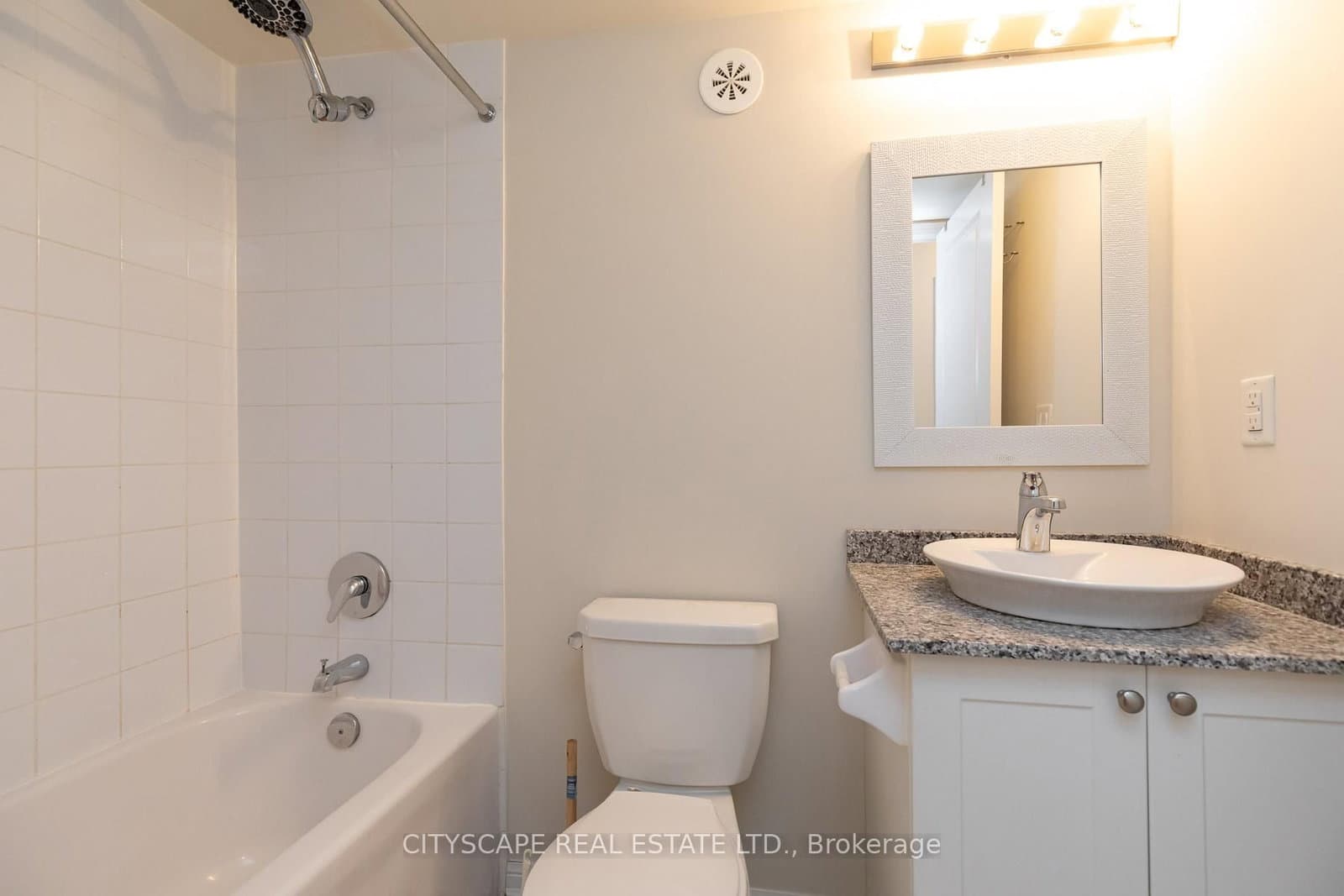 9 Foundry Avenue, Unit 115 thumbnail 13
