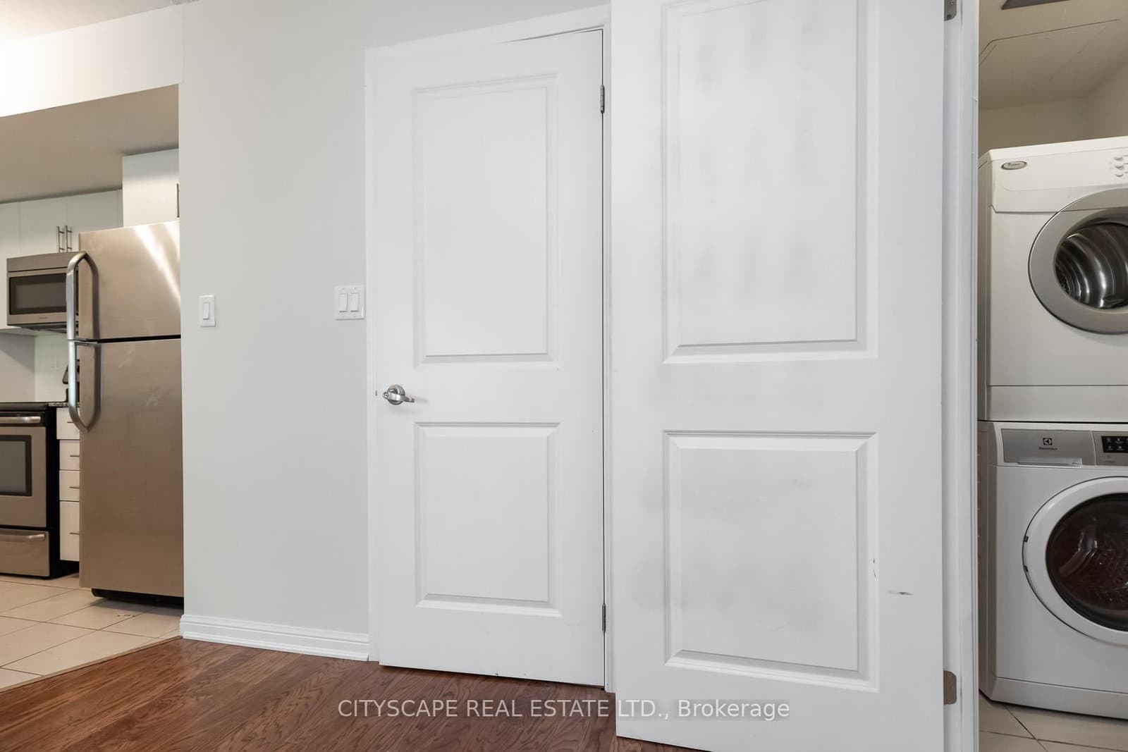 9 Foundry Avenue, Unit 115 thumbnail 8