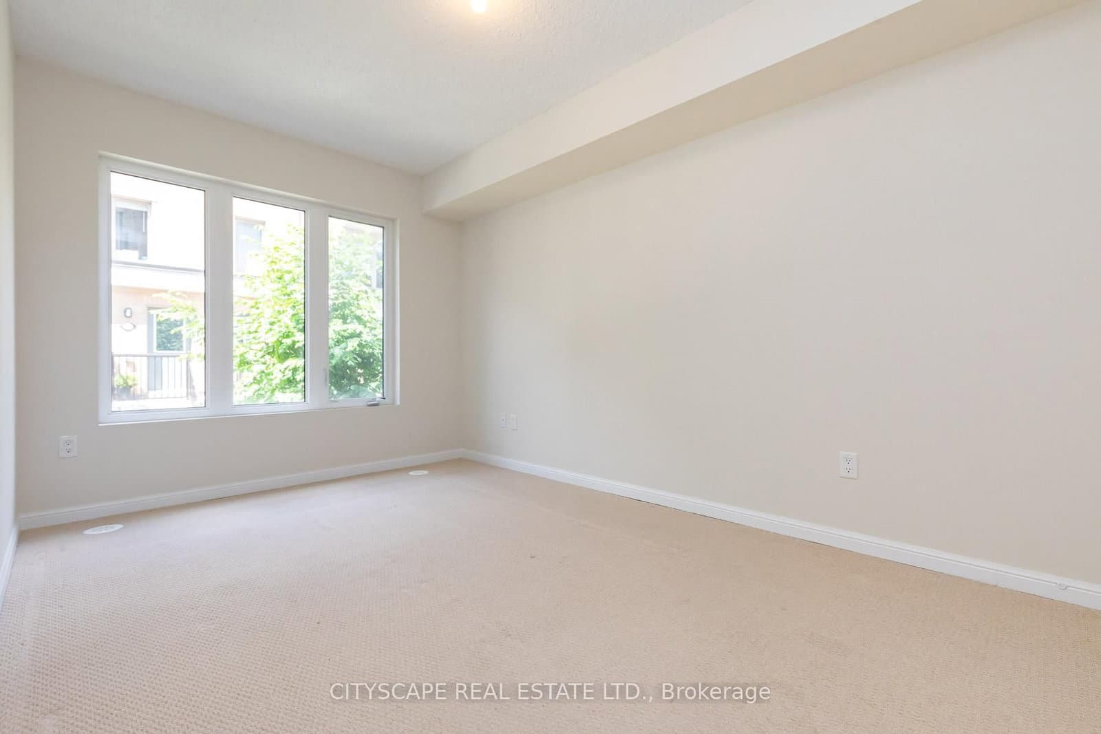 9 Foundry Avenue, Unit 115 thumbnail 9