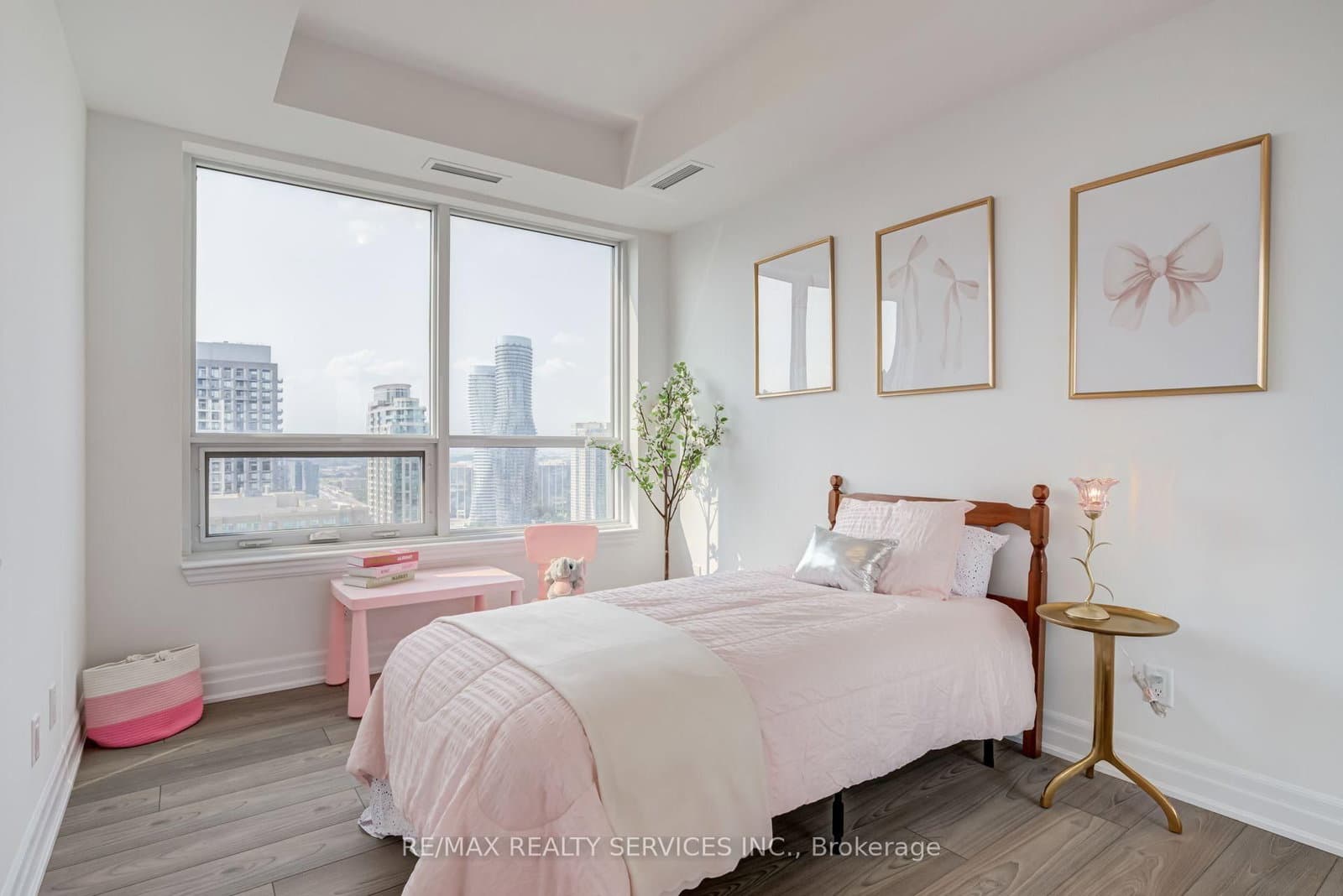 36 Elm Drive, Unit 2909 thumbnail 27