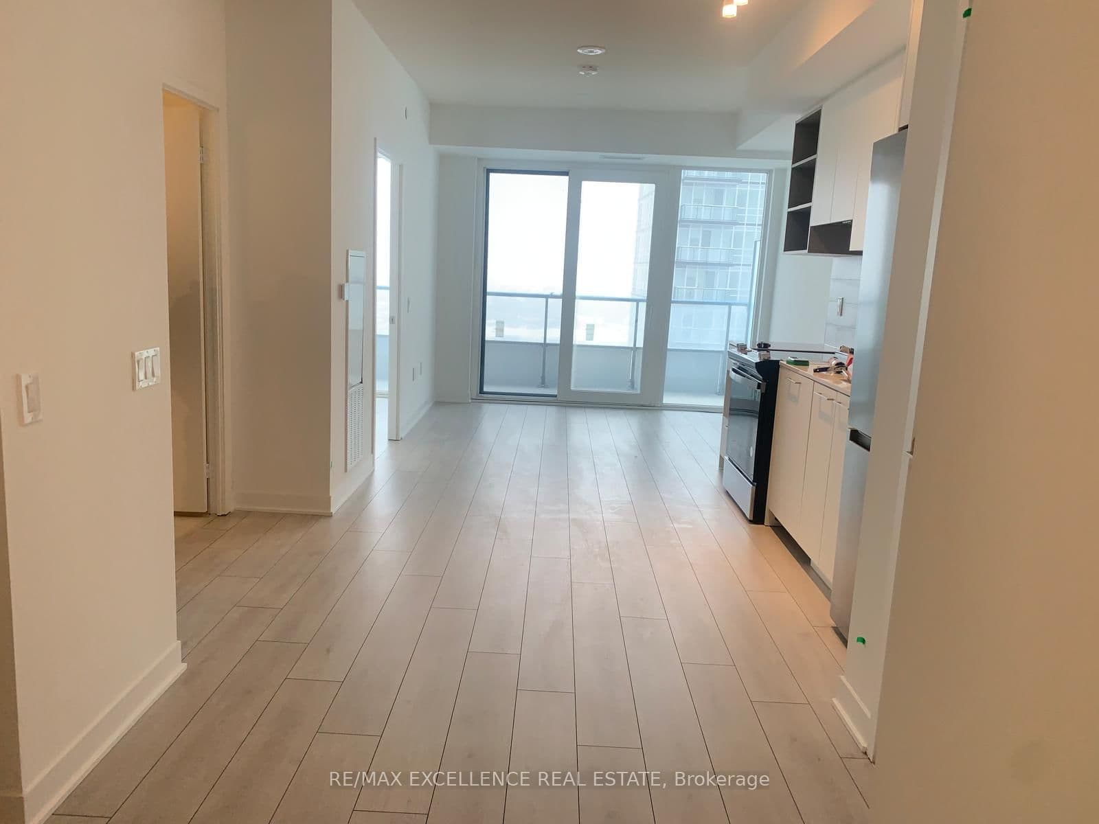 260 Malta Avenue, Unit 1702 thumbnail 2