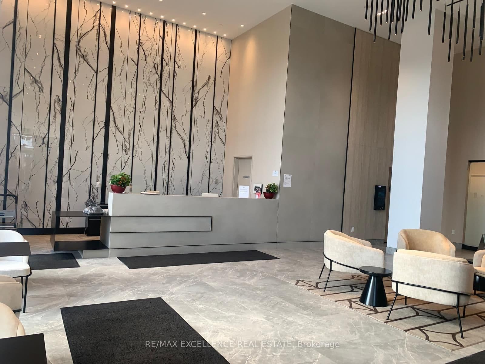 260 Malta Avenue, Unit 1702 thumbnail 6