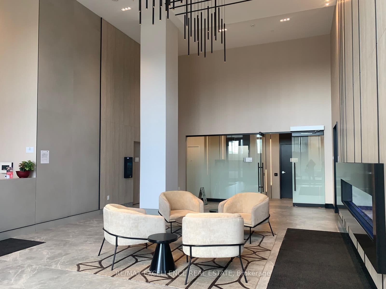 260 Malta Avenue, Unit 1702 thumbnail 7