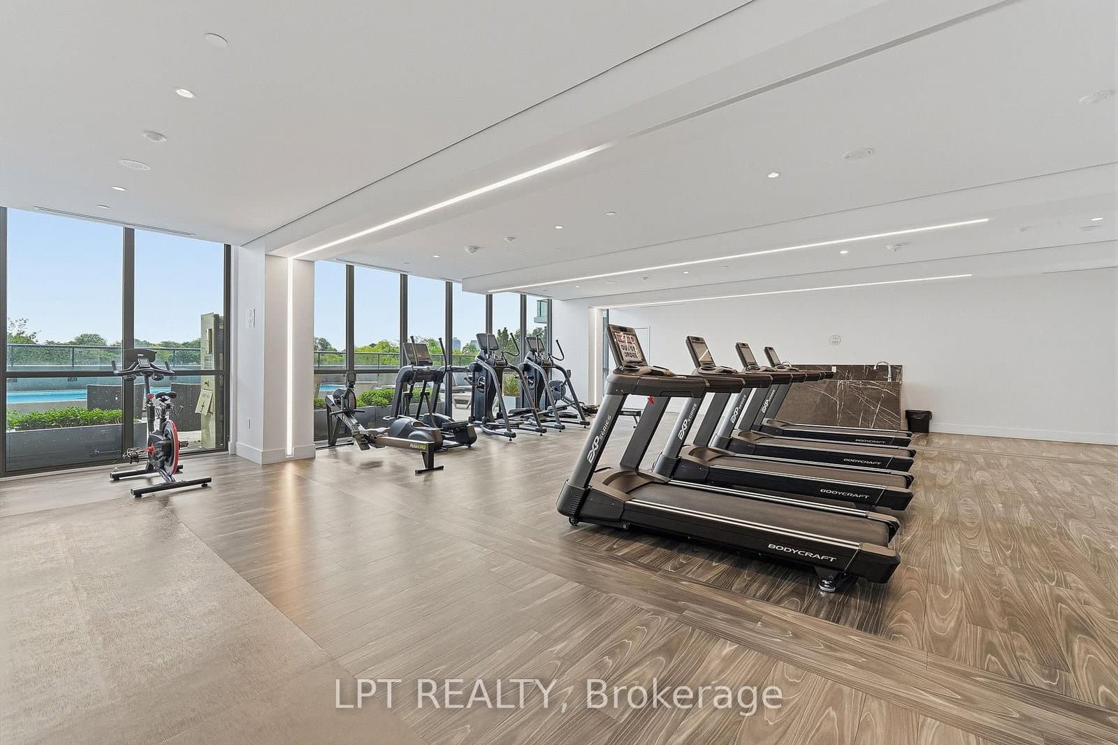 10 Gibbs Road, Unit 709 thumbnail 31