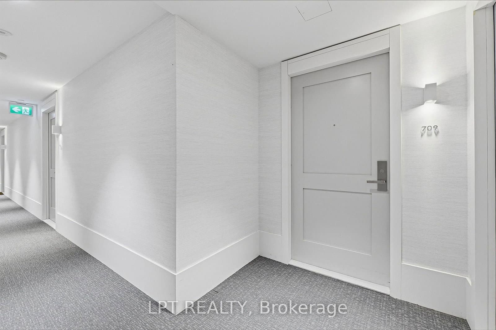 10 Gibbs Road, Unit 709 thumbnail 4